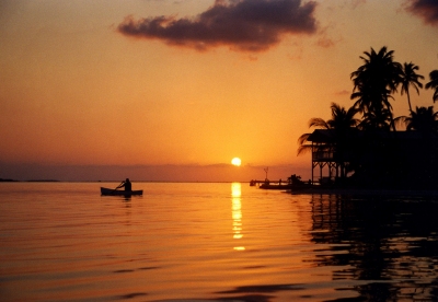 2001 Belize 17 Morning Paddle (anoldent)  [flickr.com]  CC BY-SA 
License Information available under 'Proof of Image Sources'