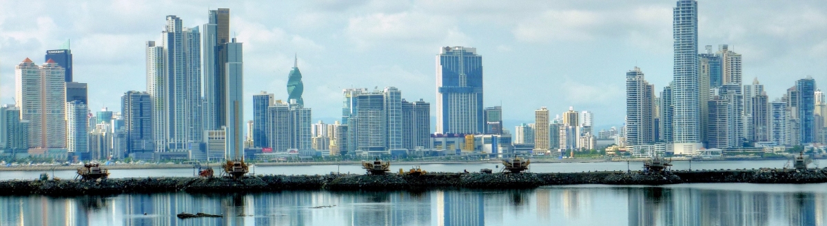 HDR - Panama City, Panama (Matthew Straubmuller)  [flickr.com]  CC BY 
License Information available under 'Proof of Image Sources'