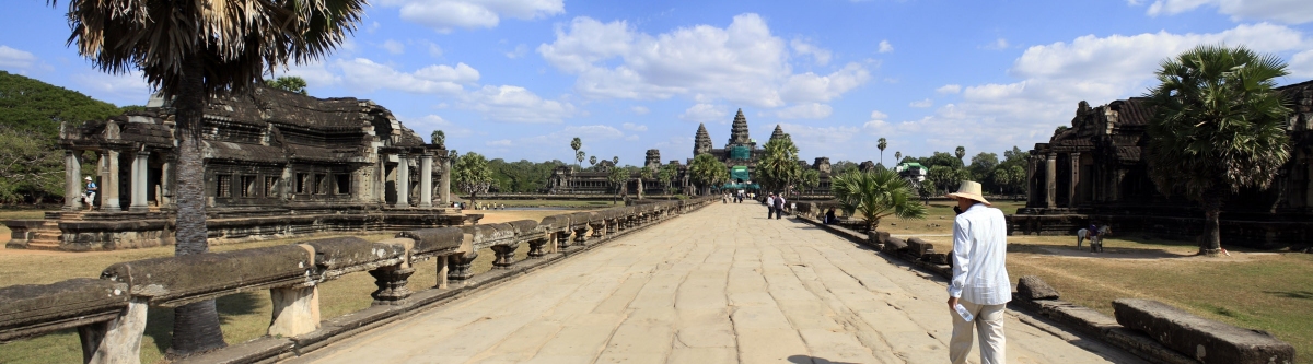 Angkor Wat, Siem Reap (Narin BI)  [flickr.com]  CC BY 
License Information available under 'Proof of Image Sources'
