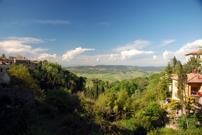 Ausblick von Volterra (flöschen)  [flickr.com]  CC BY 
License Information available under 'Proof of Image Sources'