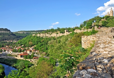 Bulgaria-1002 - Overlooks the Valley (Dennis Jarvis)  [flickr.com]  CC BY-SA 
License Information available under 'Proof of Image Sources'