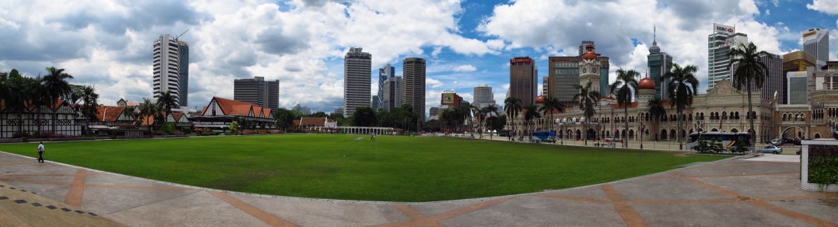 city panorama (Matthias Hiltner)  [flickr.com]  CC BY 
License Information available under 'Proof of Image Sources'