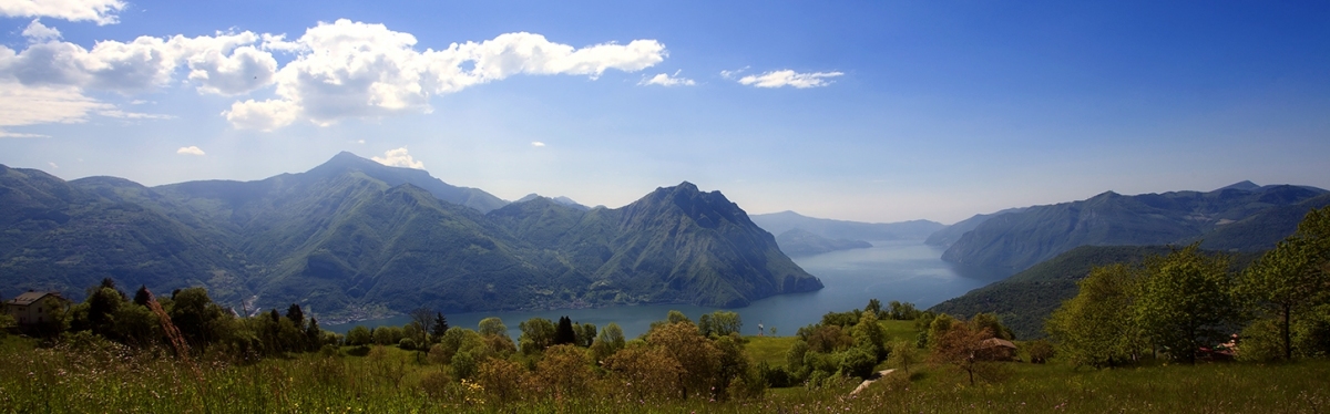 Lago d'Iseo (Alessandro Prada)  [flickr.com]  CC BY-SA 
License Information available under 'Proof of Image Sources'