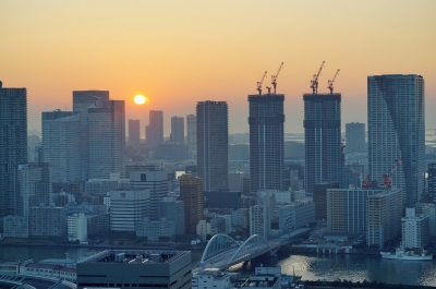 Last Sunrise from my Tokyo Trip / Der letzte Sonnenaufgang von meinen Tokio Trip (Bernhard Friess)  [flickr.com]  CC BY-ND 
License Information available under 'Proof of Image Sources'