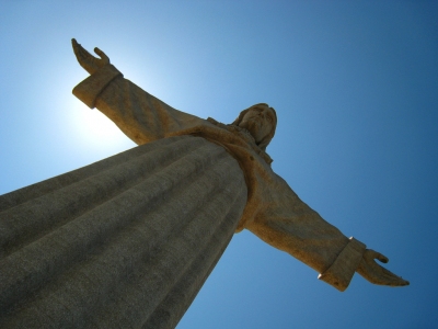 Lisboa - Cristo Rei (Harshil Shah)  [flickr.com]  CC BY-ND 
License Information available under 'Proof of Image Sources'