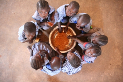 Lunch time! (Maurice Koop)  [flickr.com]  CC BY-ND 
License Information available under 'Proof of Image Sources'