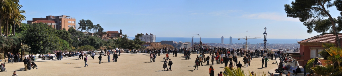 Pano of Park Guell - the plaza (Serge Melki)  [flickr.com]  CC BY 
License Information available under 'Proof of Image Sources'