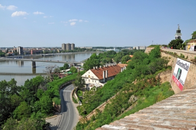 Serbia-0327 - Views form the Petrovaradin Fortress (Dennis Jarvis)  [flickr.com]  CC BY-SA 
License Information available under 'Proof of Image Sources'