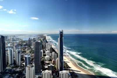 best time to visit queensland australia