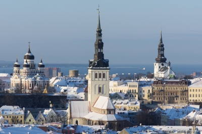 Tallinn covered with snow (Guillaume Speurt)  [flickr.com]  CC BY-SA 
License Information available under 'Proof of Image Sources'