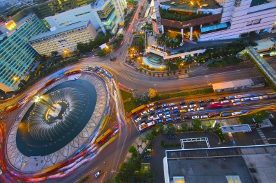 The Beauty of Traffic (Ignatius Win Tanuwidjaja)  [flickr.com]  CC BY-ND 
License Information available under 'Proof of Image Sources'