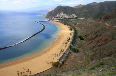 The famous Playa de las Teresitas (vil.sandi)  [flickr.com]  CC BY-ND 
License Information available under 'Proof of Image Sources'