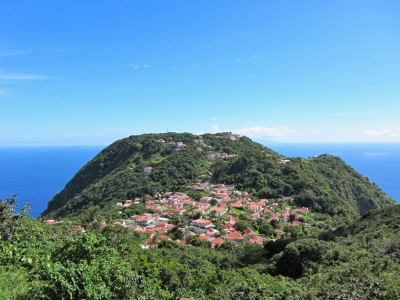 Windwardside, Saba (Richie Diesterheft)  [flickr.com]  CC BY-SA 
License Information available under 'Proof of Image Sources'