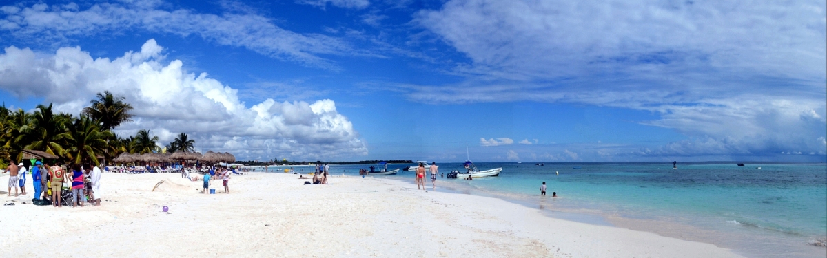 tourist season mexico